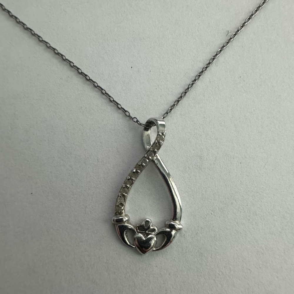 Sterling Silver and 1/10 CTTW Diamond Claddagh Necklace